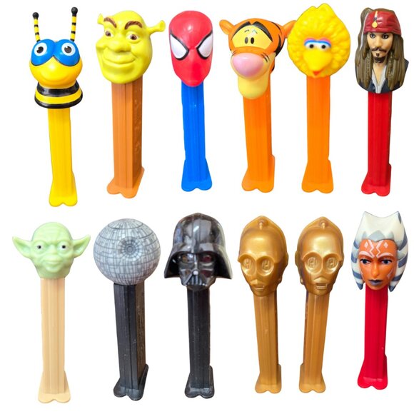 Collection of 13 PEZ Candy Dispensers one sealed - Picture 1 of 13